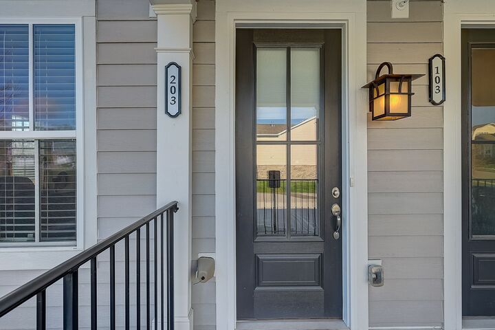Property Photo:  2333 Fairchild Cir 203  TN 37135 