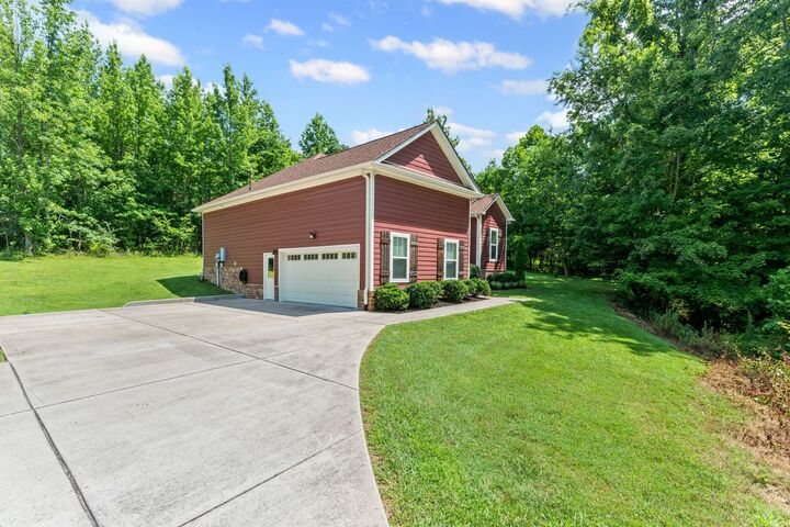Property Photo:  1199 Southern Rail Dr  TN 37072 
