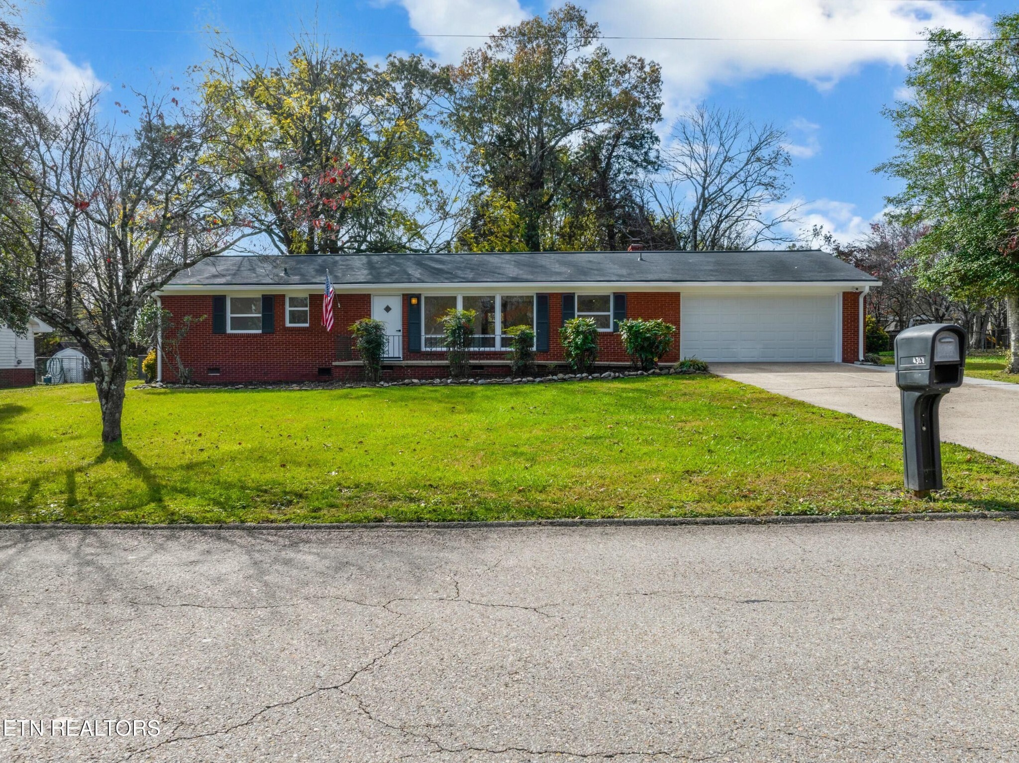Property Photo: 4313 Landon Drive TN 37921