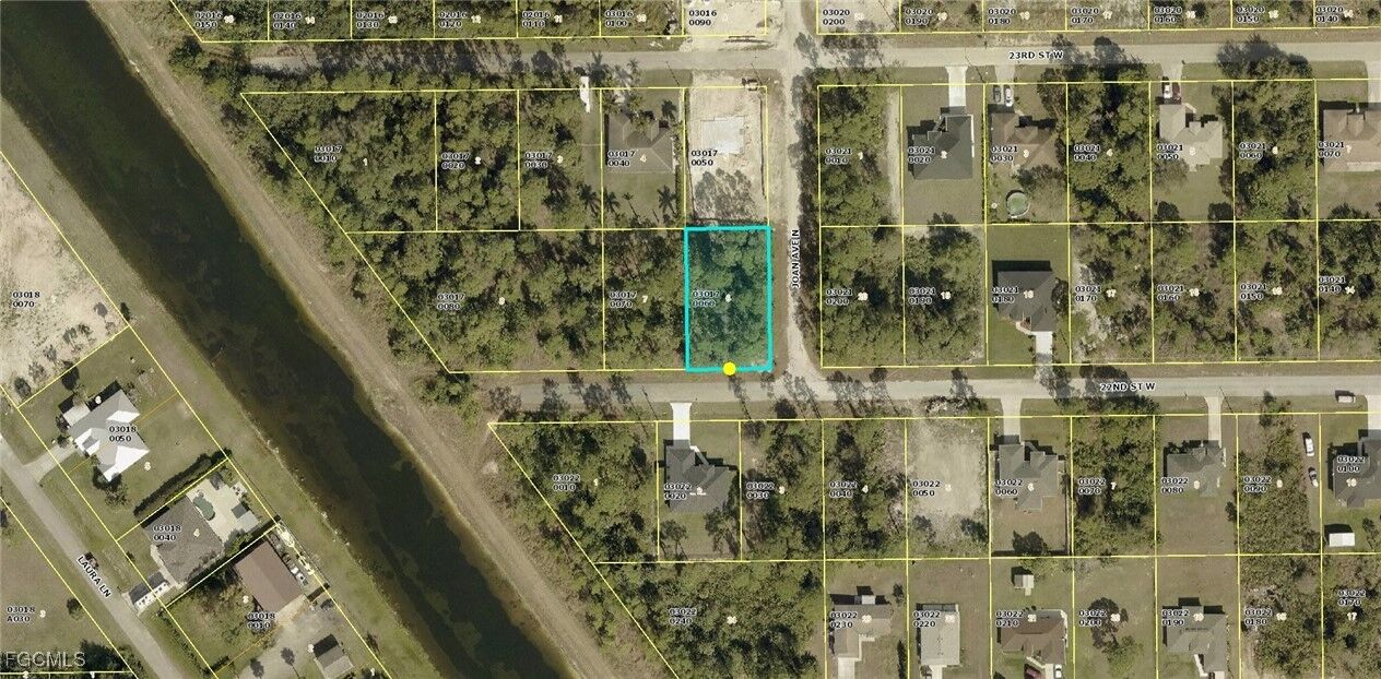 Property Photo: 3002 22nd Street W FL 33971