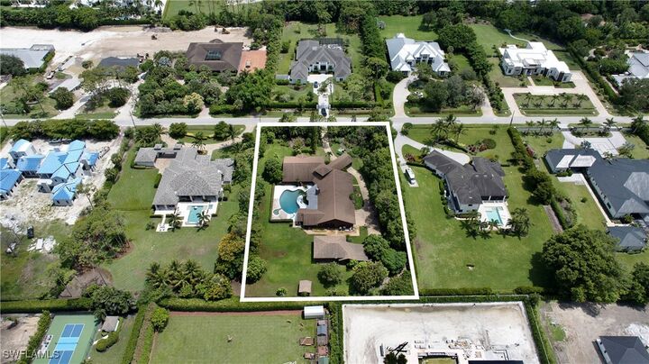 117 North Street  Naples FL 34108 photo