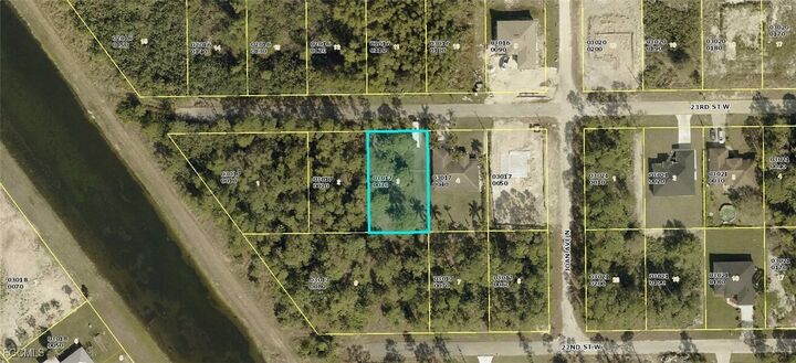 Property Photo: 3005 23rd Street W FL 33971
