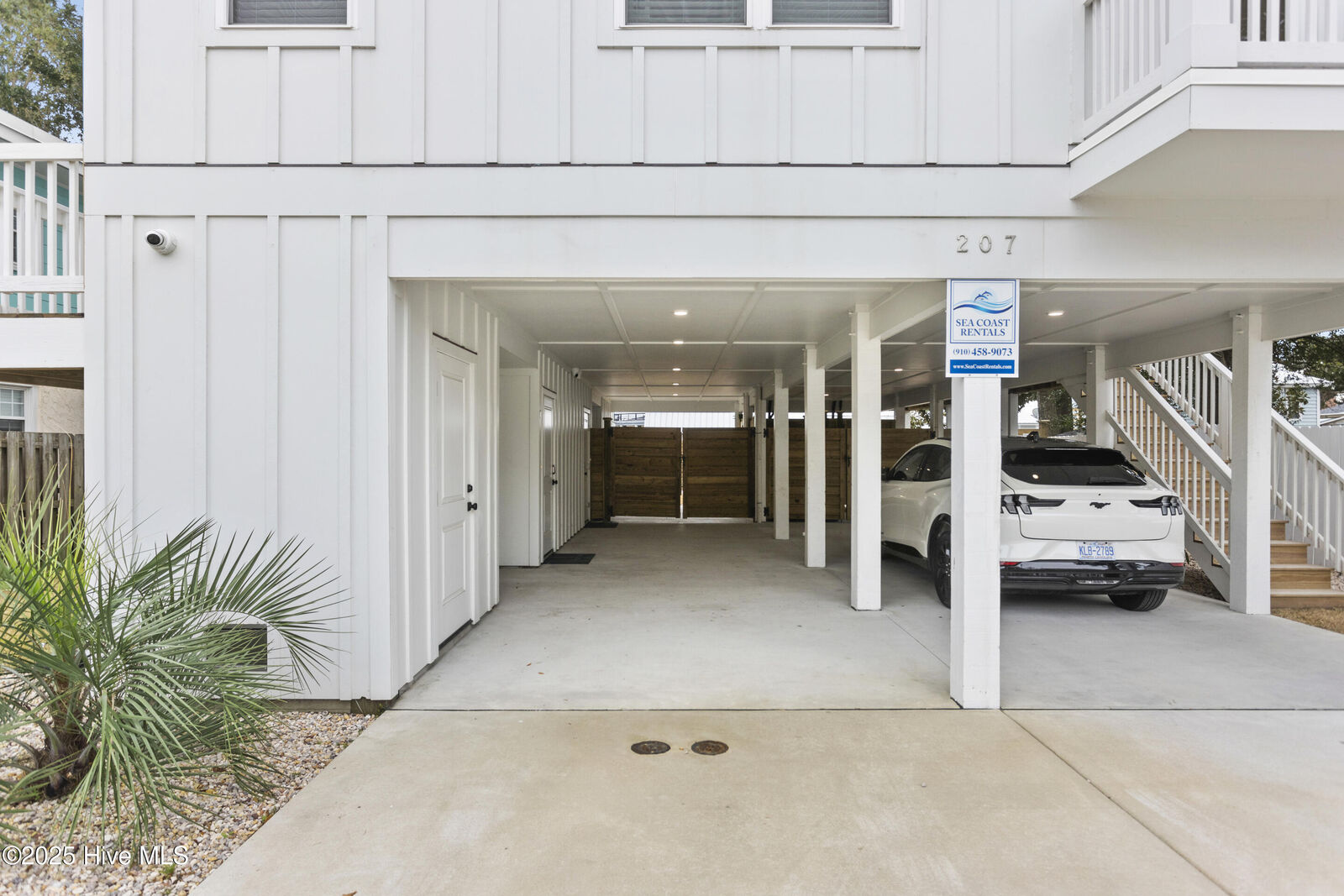 Property Photo:  207 Florence Avenue 1  NC 28428 