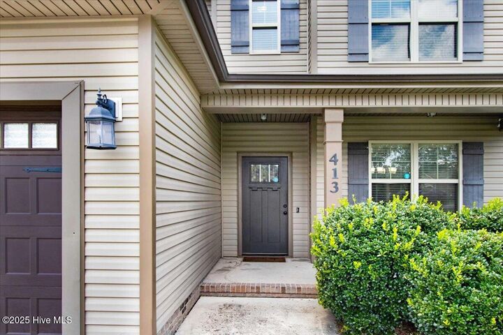 Property Photo: 413 Graces Farm Road NC 28551