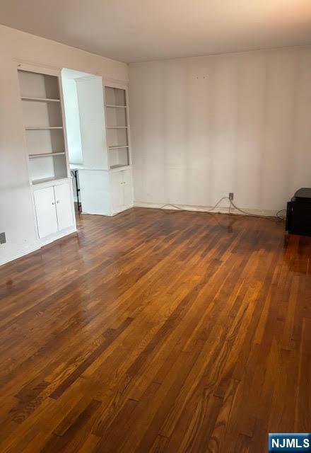 Property Photo: 634 Bartell Place NJ 07450