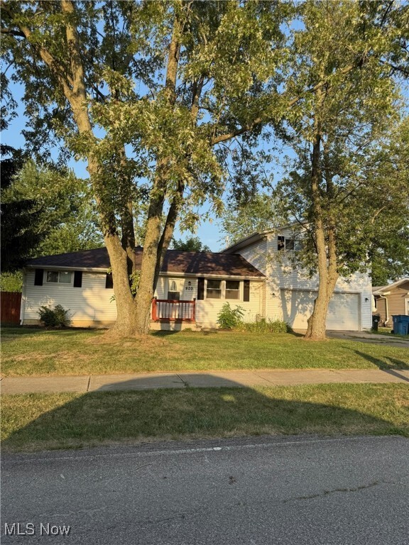 Property Photo:  805 Roberts Street  OH 44054 