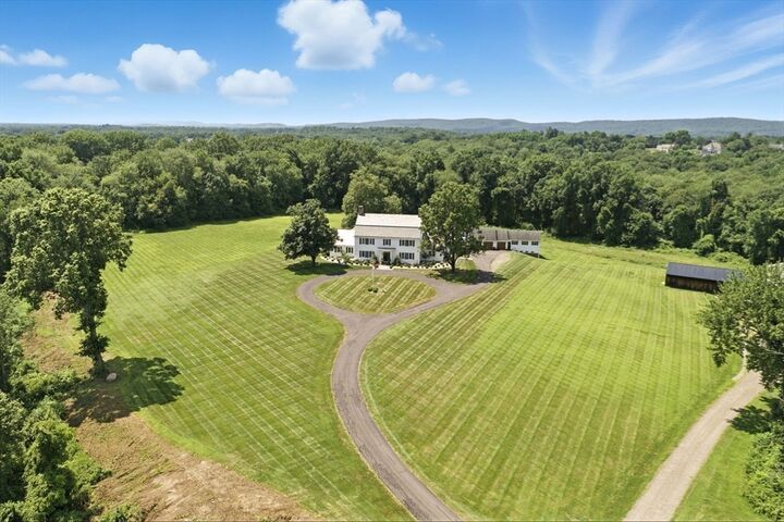 879 Russell Avenue  Suffield CT 06078 photo