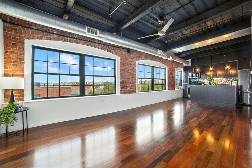 Property Photo: 210 Broadway 406 MA 02149