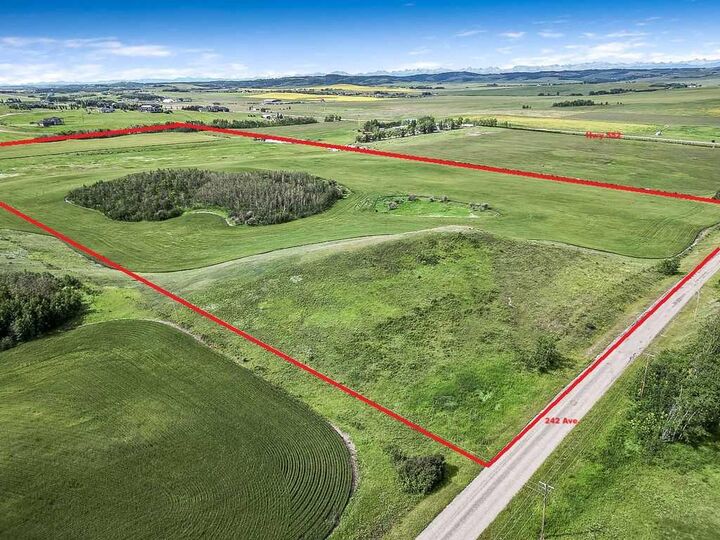 Property Photo: 80 Acres Off Of 242 Ave. W AB T0L 0X0