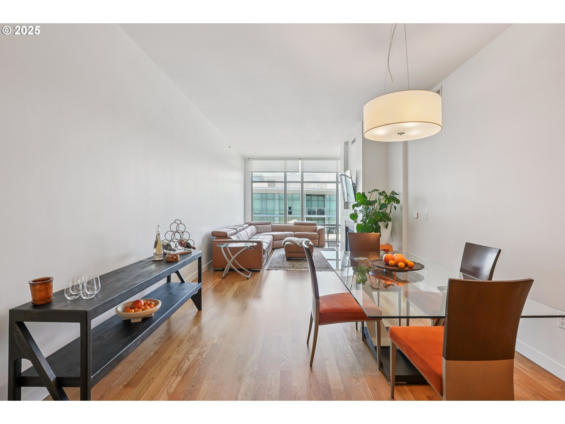 Property Photo: 1260 NW Naito Pkwy 1003 OR 97209
