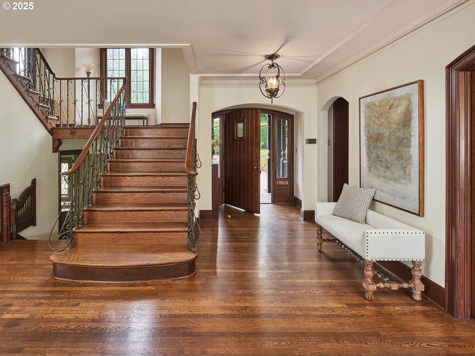 Property Photo:  2611 NW Westover Rd  OR 97210 