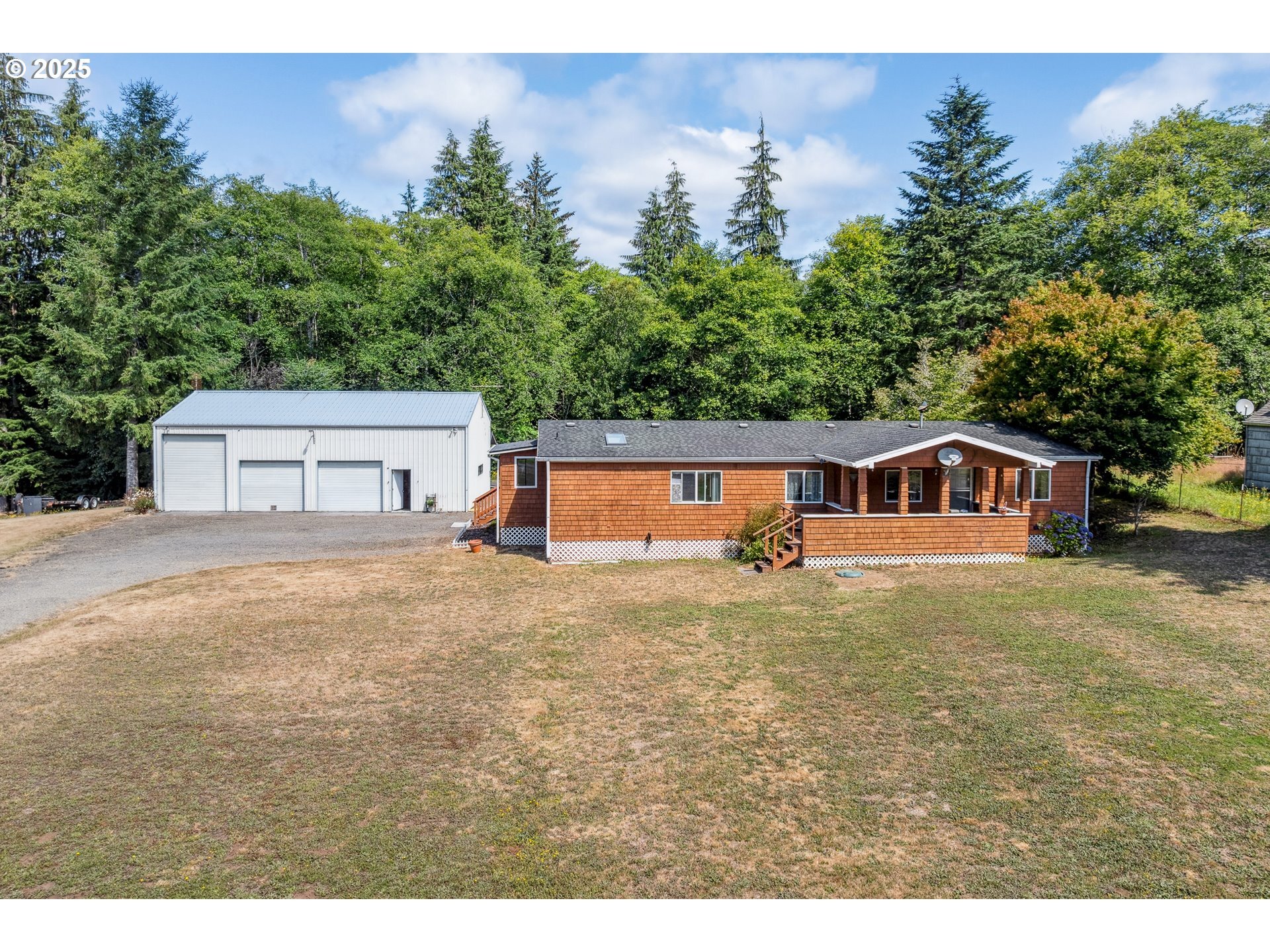 Property Photo:  19350 Gods Valley Rd  OR 97131 