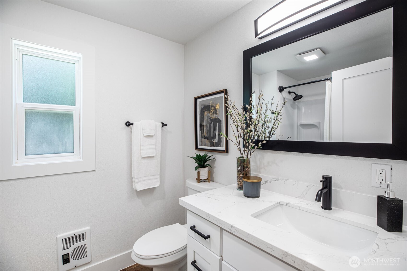 Property Photo:  5133 S Frontenac Street  WA 98118 
