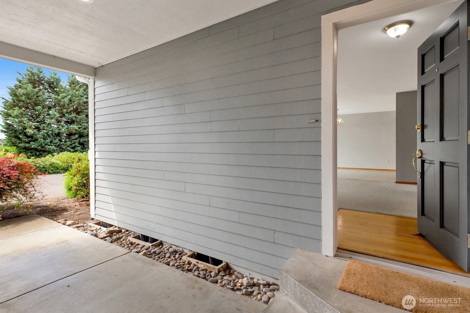 Property Photo: 1178 E Grover Street 102 WA 98264