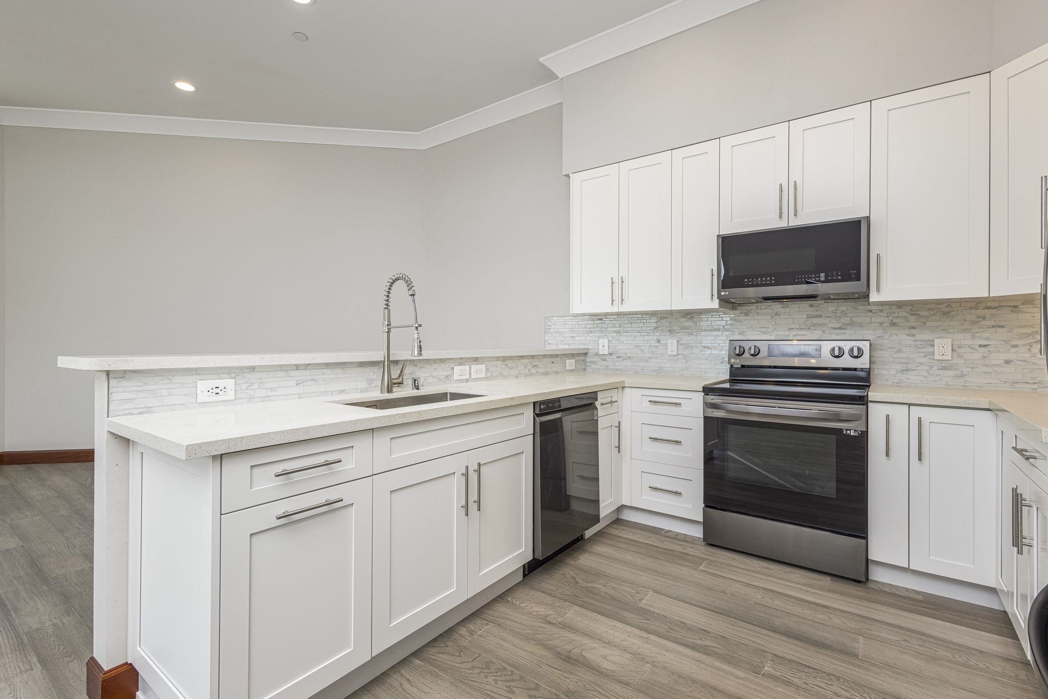 Property Photo: 2757 S Kihei Rd 104 HI 96753