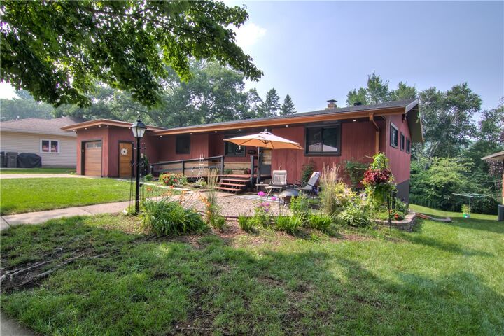 1520 Fairway Street  Eau Claire WI 54701 photo