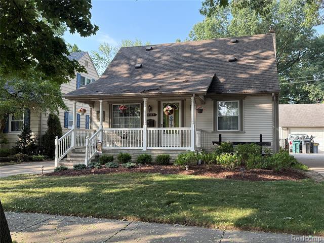22457 Columbia Street  Dearborn MI 48124 photo