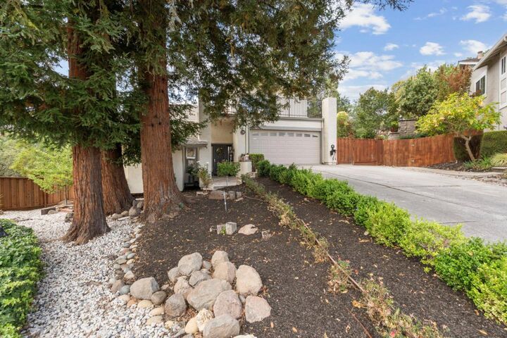 Property Photo: 3 Saint Louis Lane CA 94523