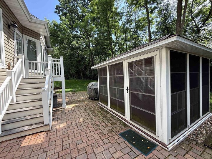 Property Photo: 2943 Timber Lane WI 52548