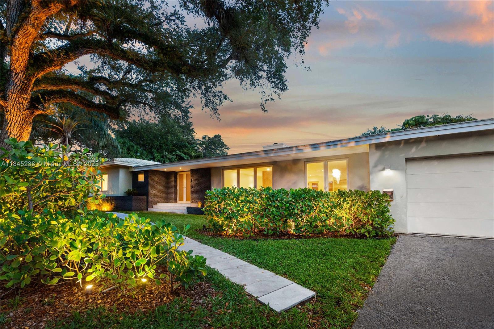 Property Photo:  520 Castania Ave  FL 33146 