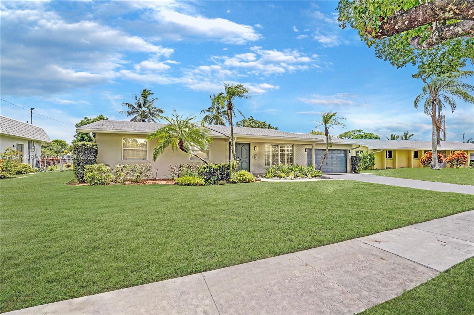 Property Photo: 7550 NW 12th St FL 33313