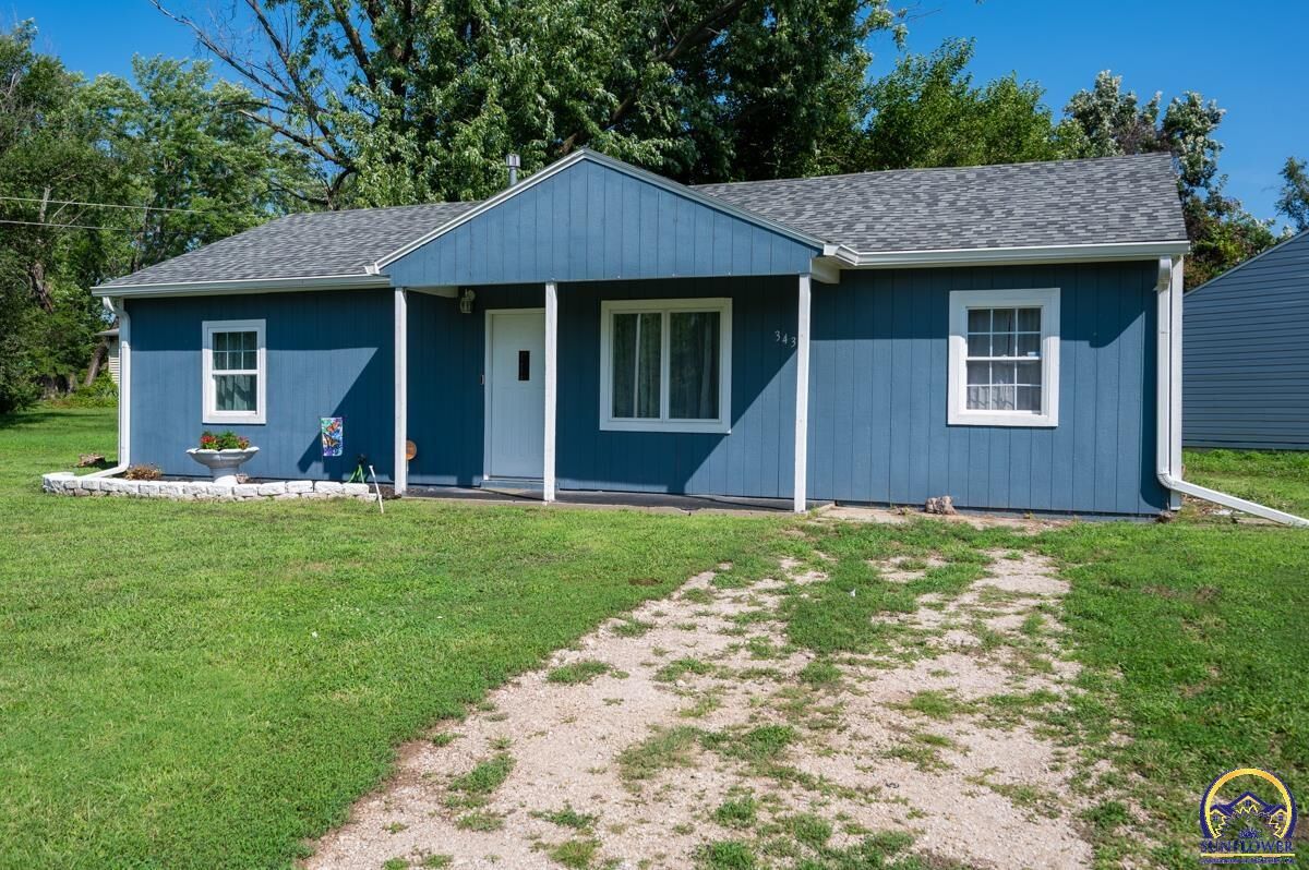 Property Photo: 3439 SW Kirklawn Ave KS 66611