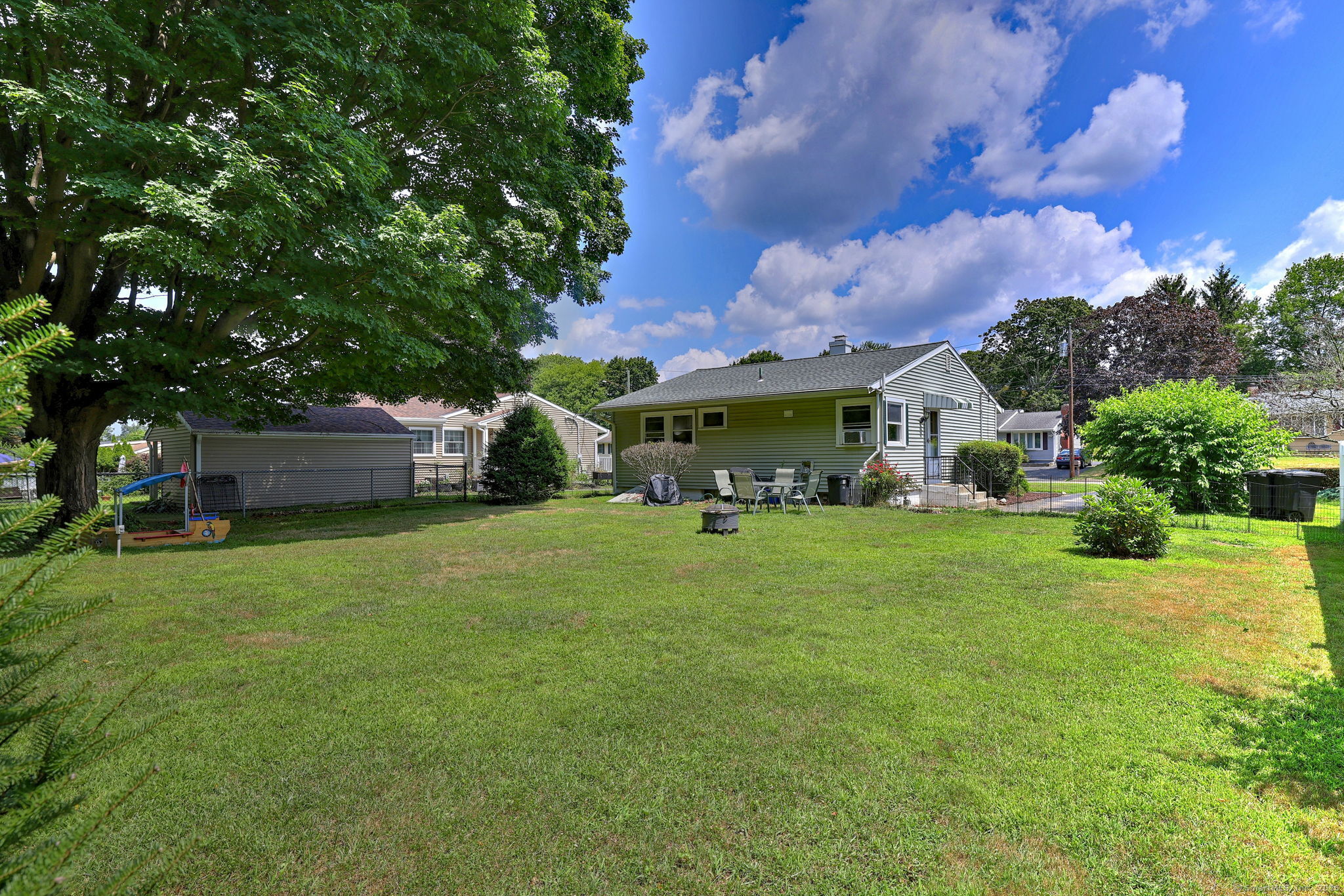 Property Photo:  110 Bradley Terrace  CT 06418 