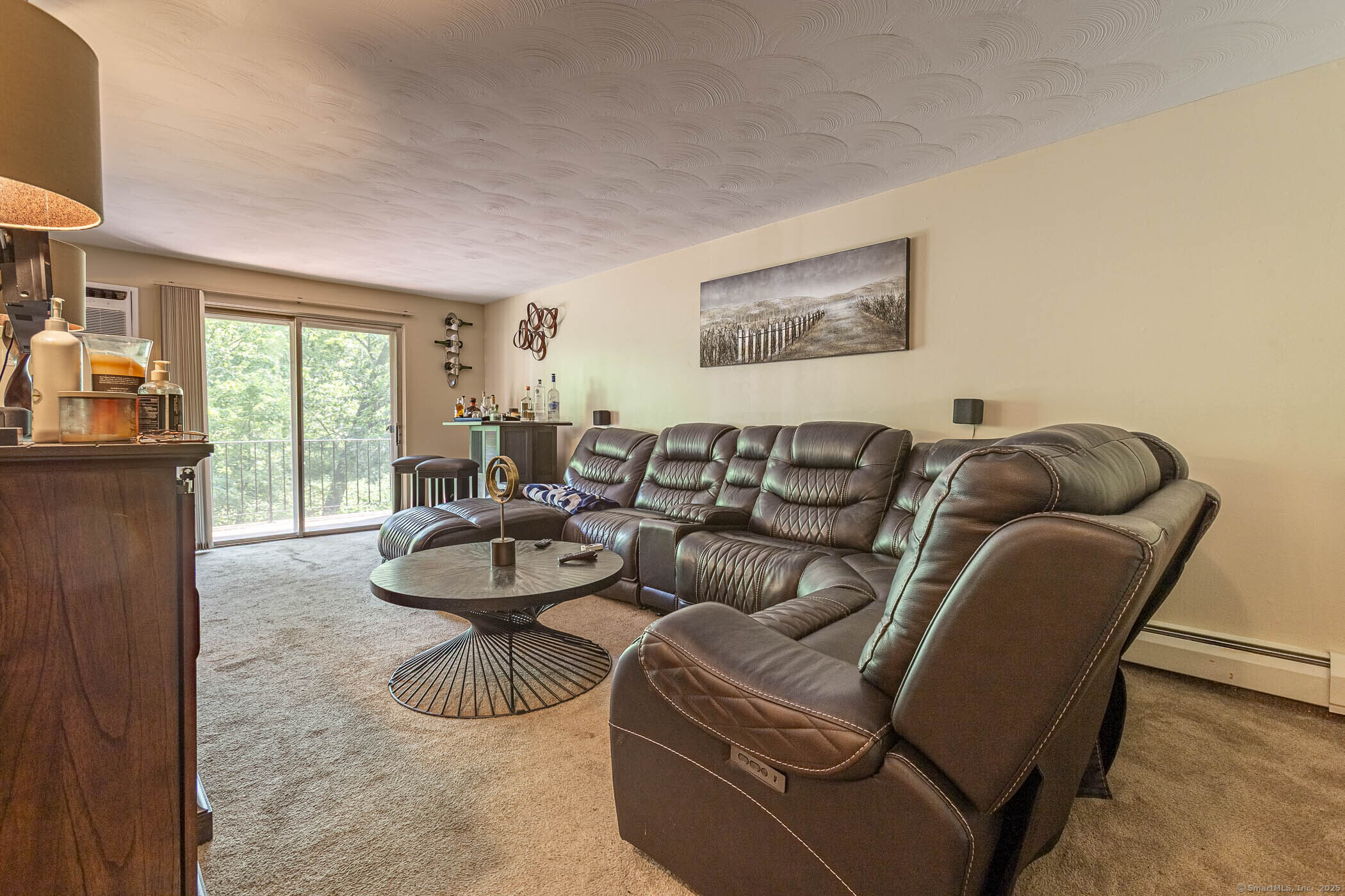 Property Photo:  929 Burnside Avenue Apt A14  CT 06108 