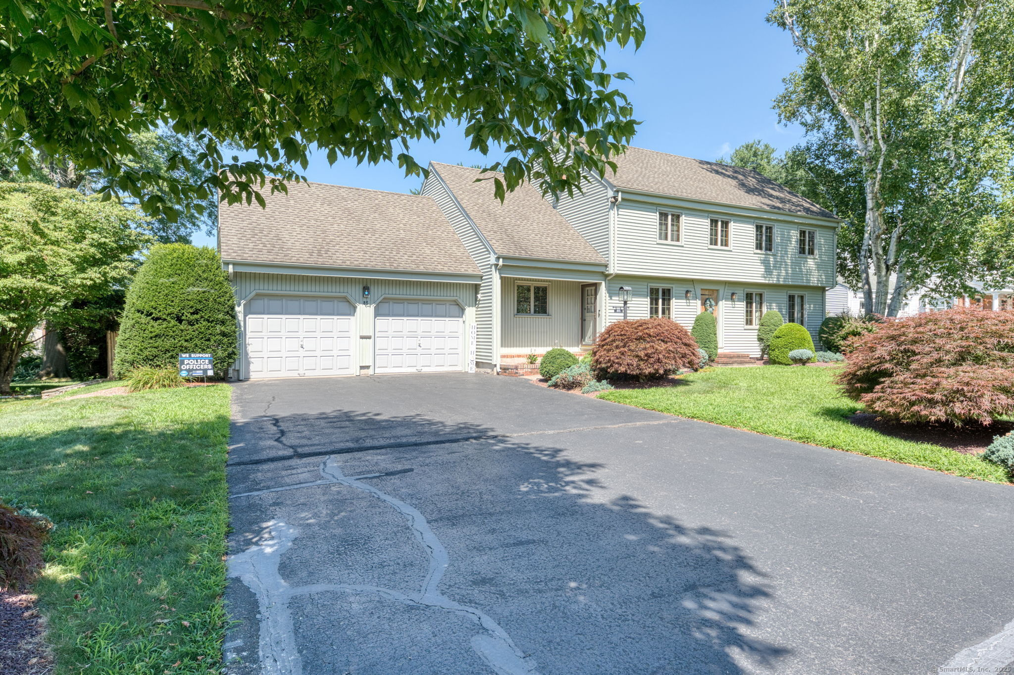 Property Photo:  85 Boulter Road  CT 06109 