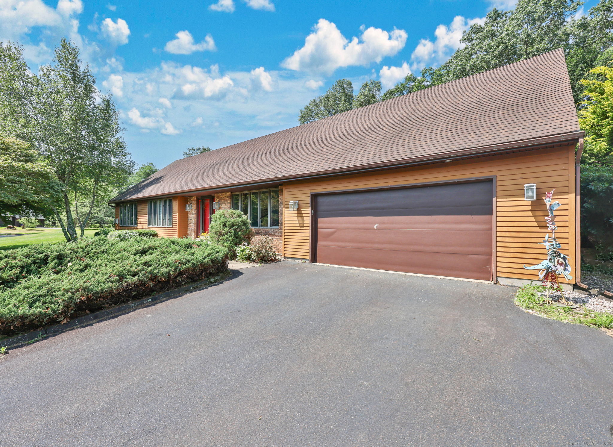Property Photo:  88 Andreis Trail  CT 06074 
