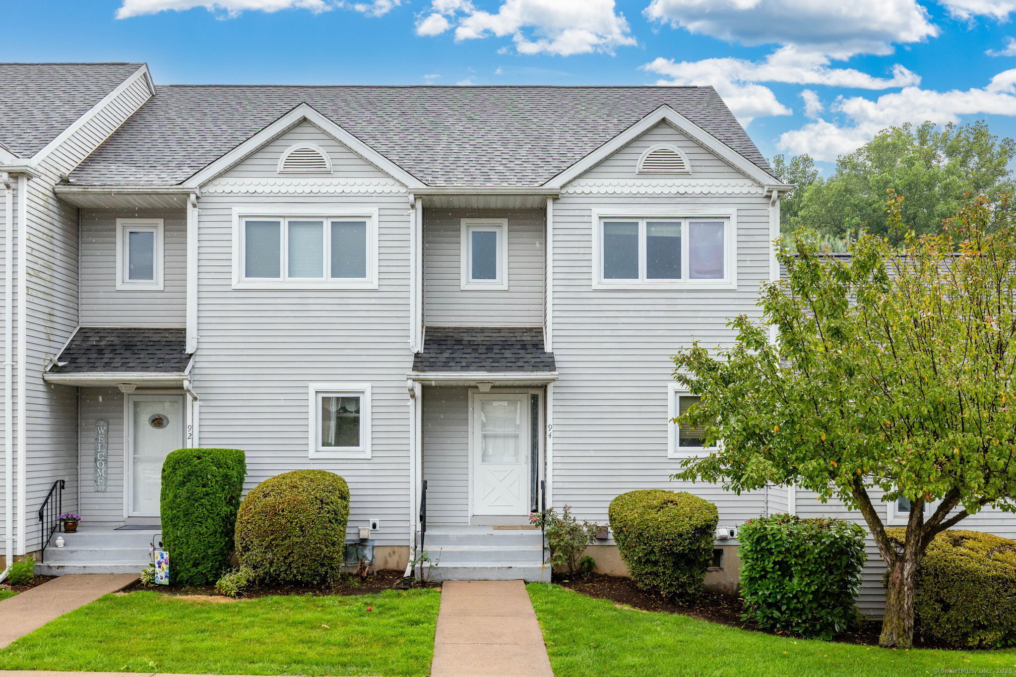 Property Photo:  94 Oak Ridge Drive 94  CT 06096 
