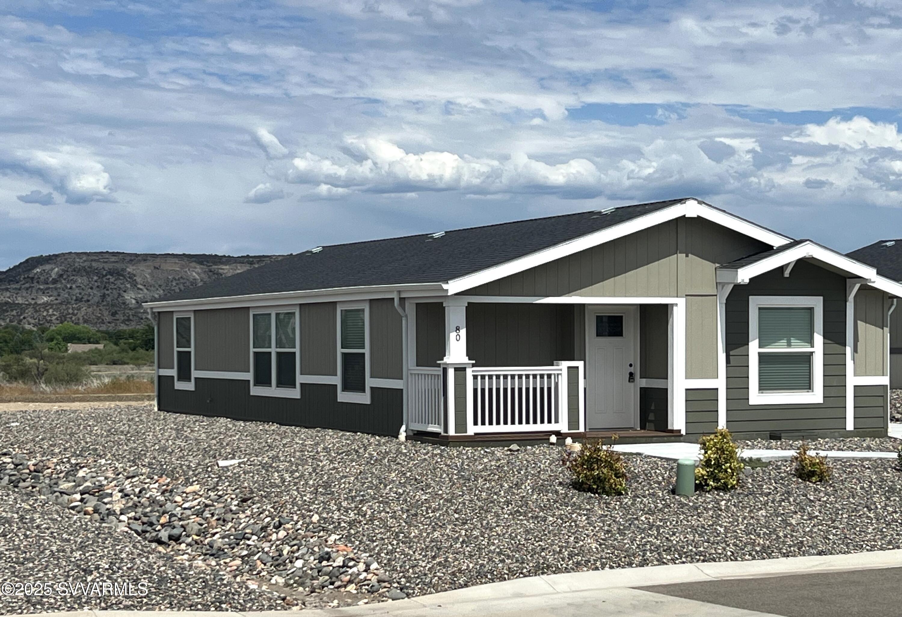 Property Photo: 80 S Copper Canyon Loop AZ 86322