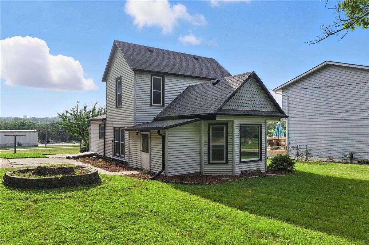 Property Photo: 612 S Chestnut Street IA 51534