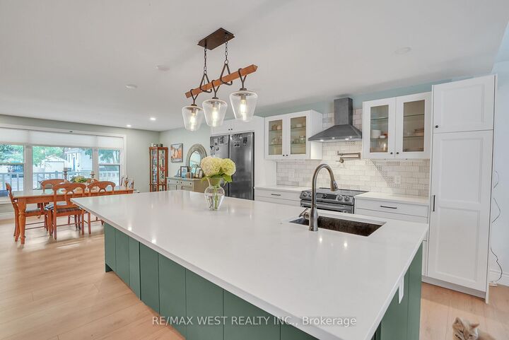Property Photo:  26 Granville Street  ON L4N 3J9 