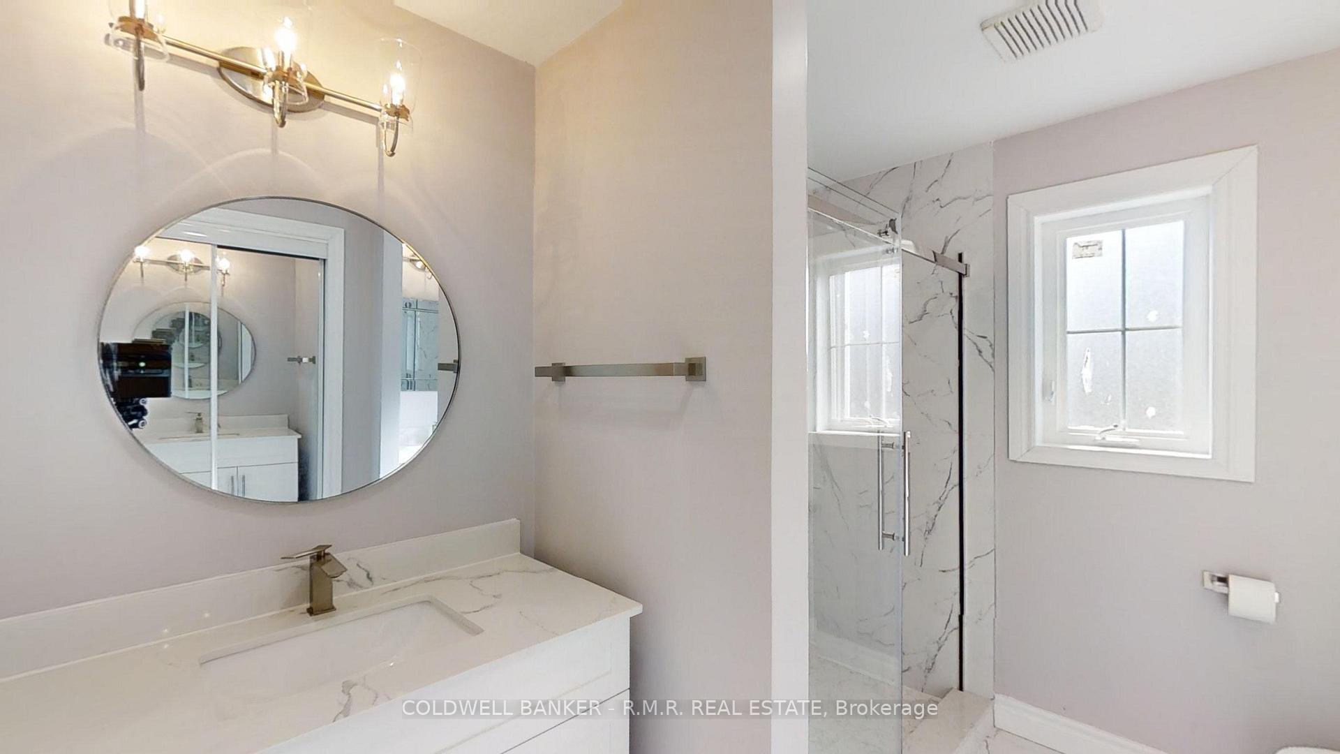 Property Photo:  44 Nicholson Drive  ON L9P 1R2 