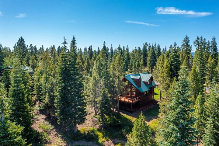 15009 Skislope Way  Truckee CA 96161 photo