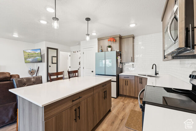 Property Photo: 1694 W 2975 S D UT 84075