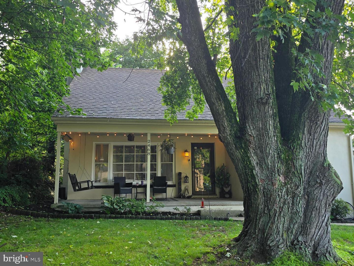 Property Photo: 2468 N Sherman Street PA 17406