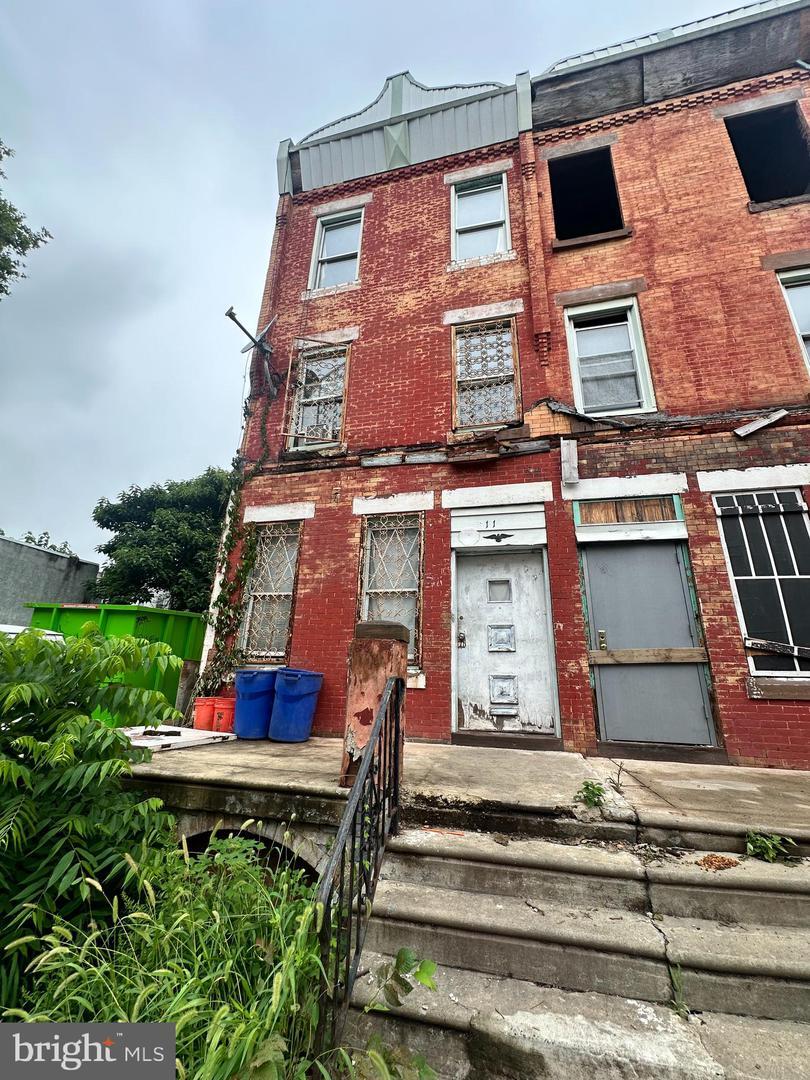 Property Photo: 3111 Euclid Avenue PA 19121