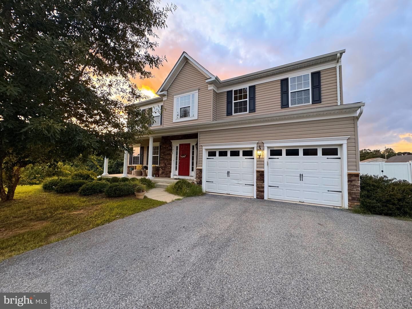Property Photo:  220 Fountain Lane  MD 20685 