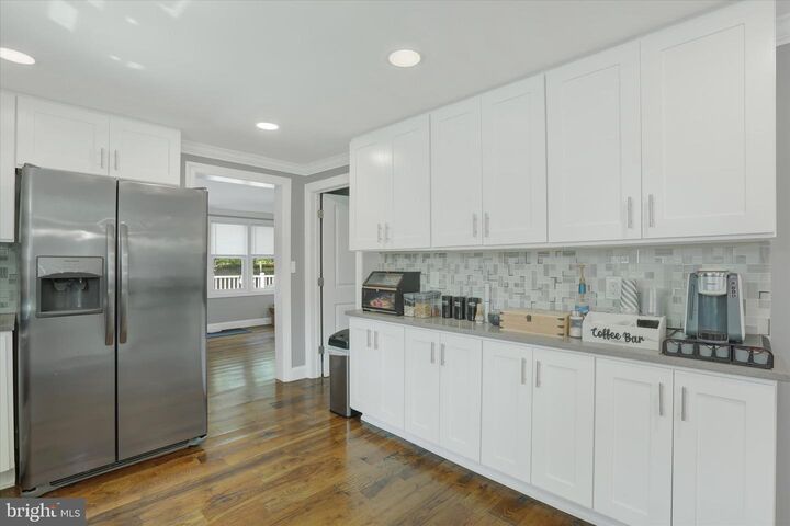 Property Photo: 331 N Lafayette Avenue PA 19067