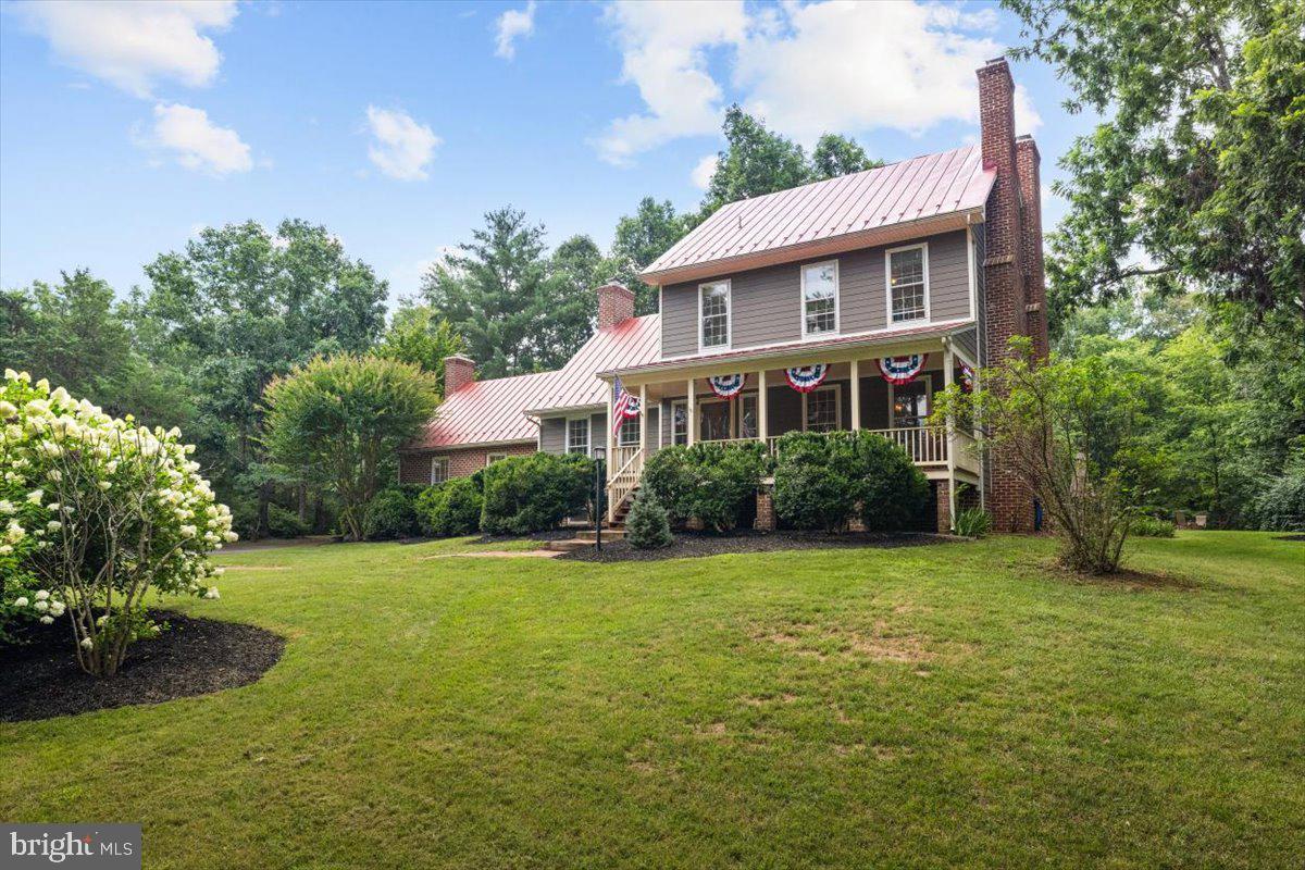 Property Photo: 13944 Aden Road VA 20181
