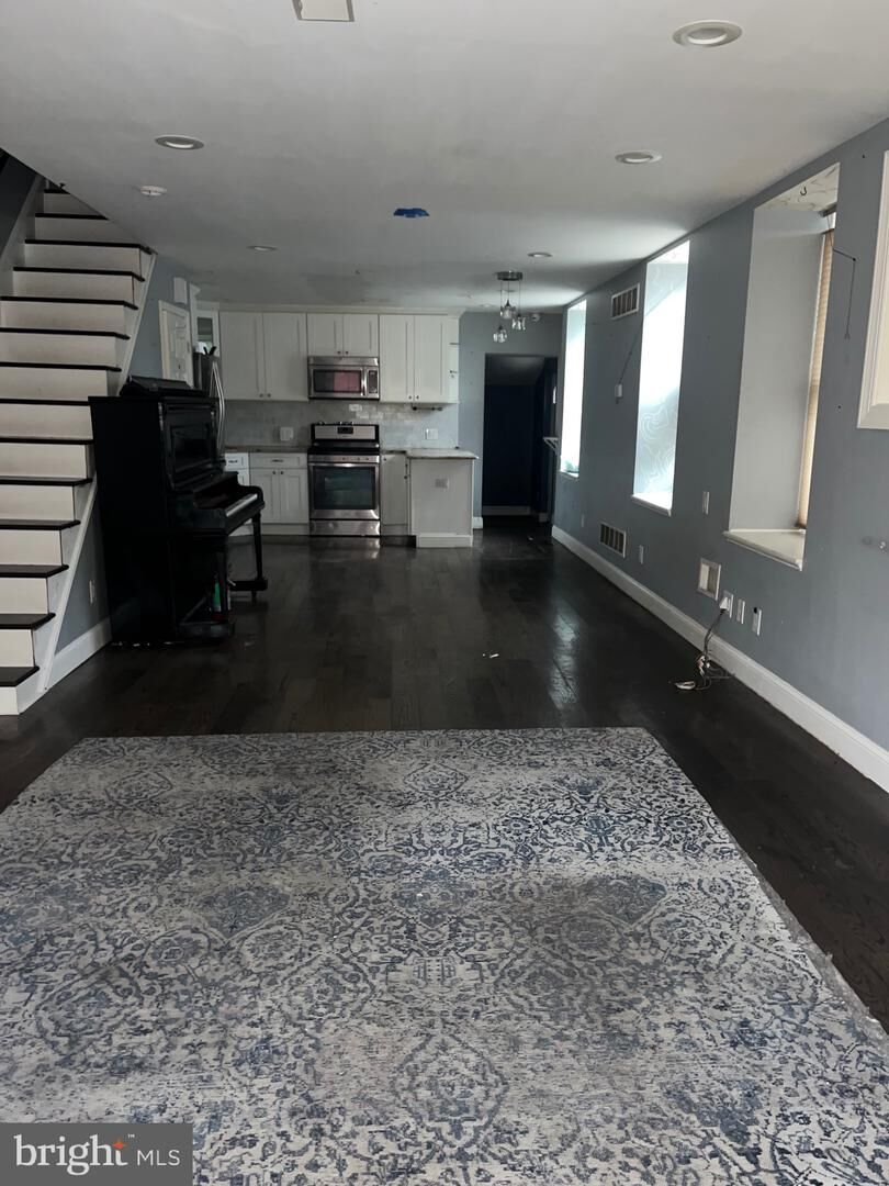 Property Photo: 1351 S Grove Street PA 19146