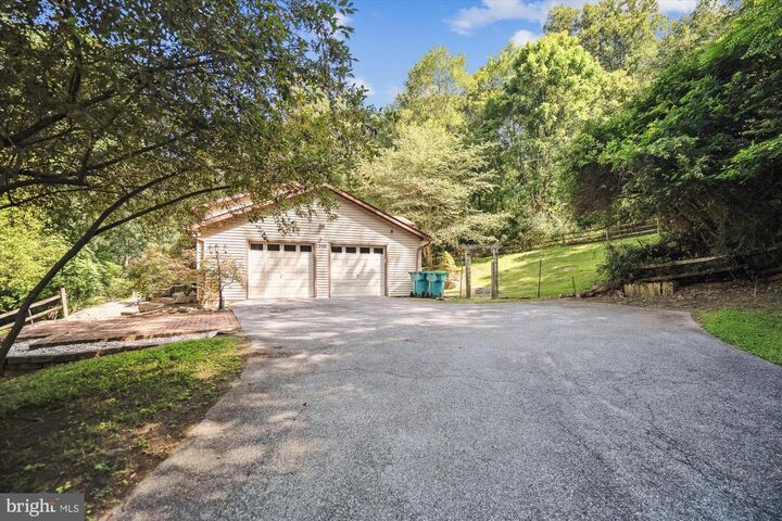 Property Photo: 2126 Carrollton Rd MD 21157
