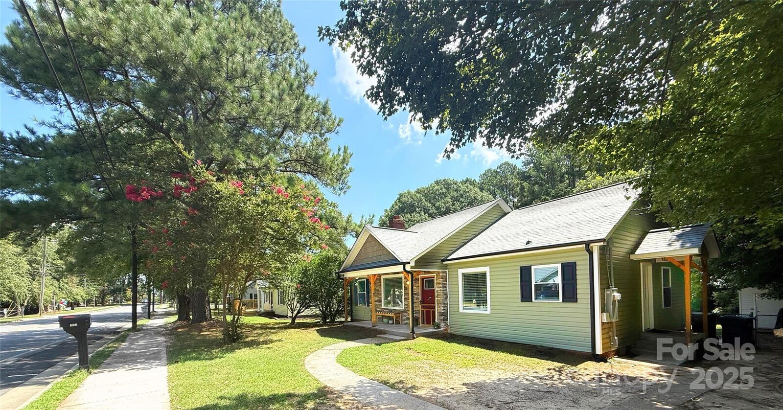 Property Photo:  1062 5th Street NE  NC 28601 