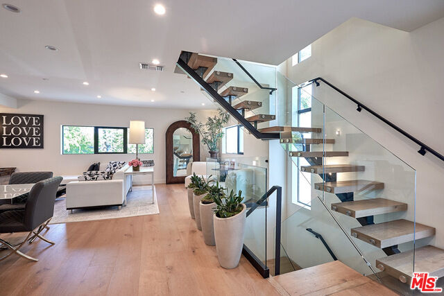 Property Photo:  4801 Carpenter Ave  CA 91607 