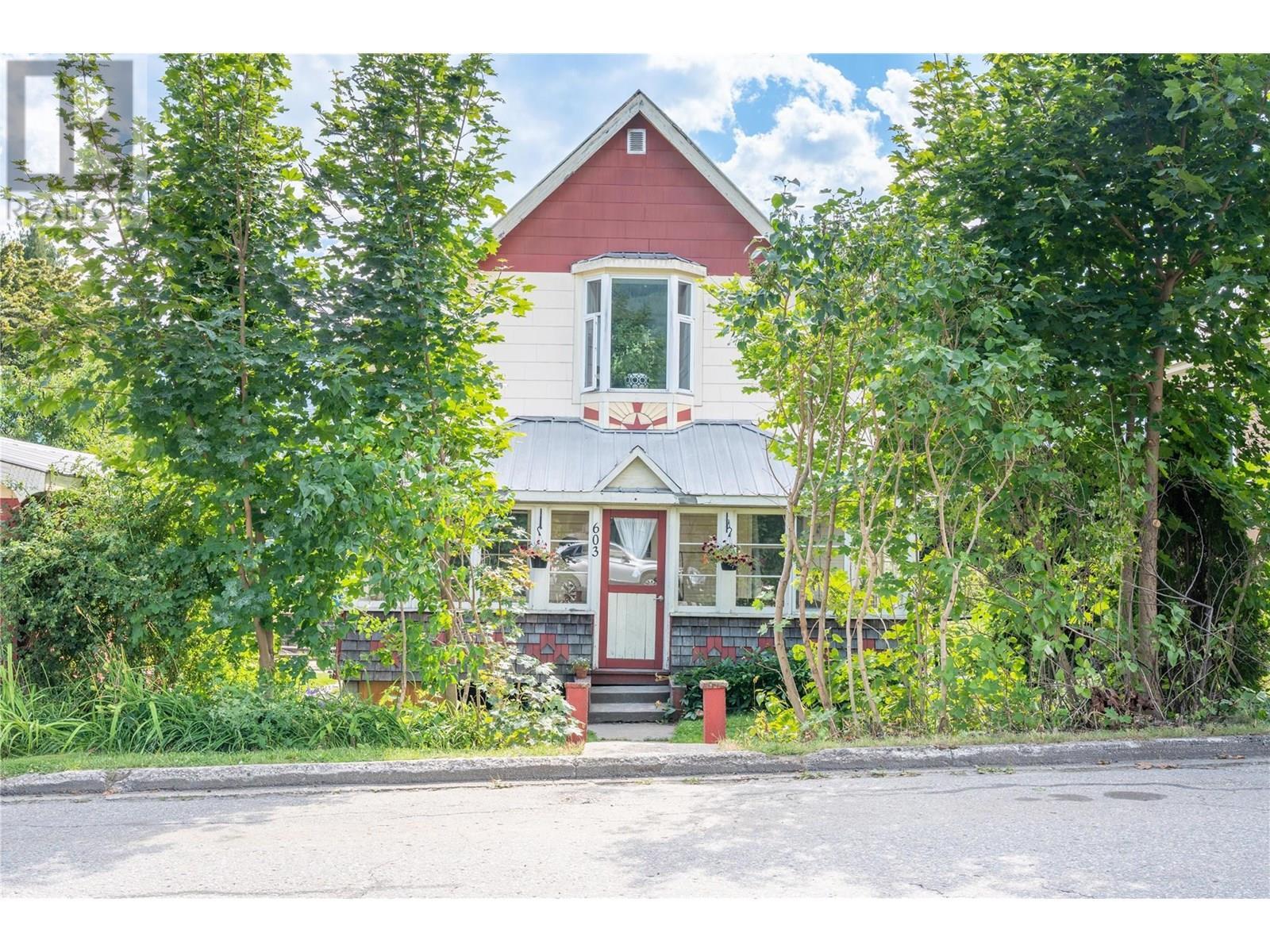 Property Photo:  603 Eighth Street East  BC V0E 2S0 