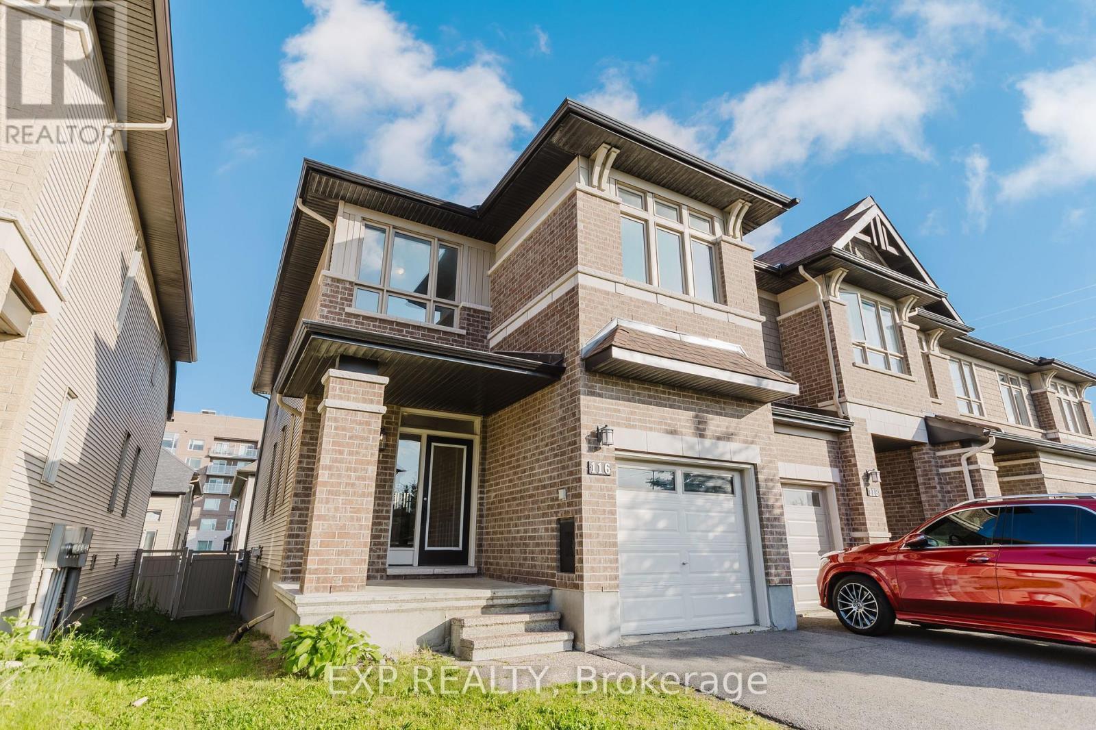 Property Photo:  116 Popplewell Crescent  ON K2J 5R3 