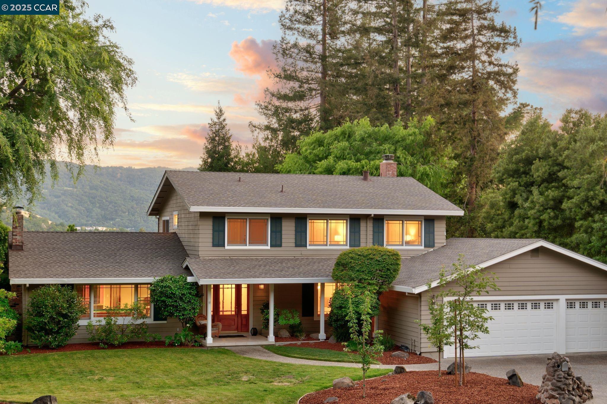 Property Photo:  3080 Oakraider Dr  CA 94507 