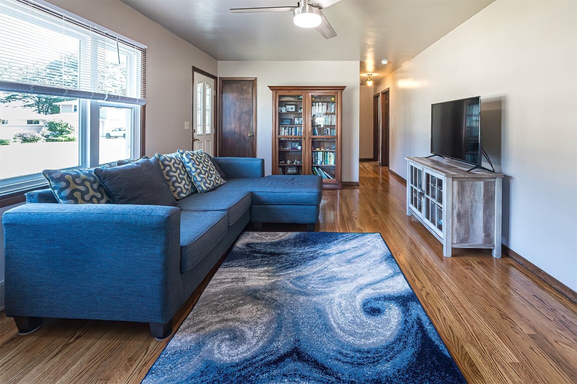 Property Photo:  2911 W 31st Street  PA 16506 